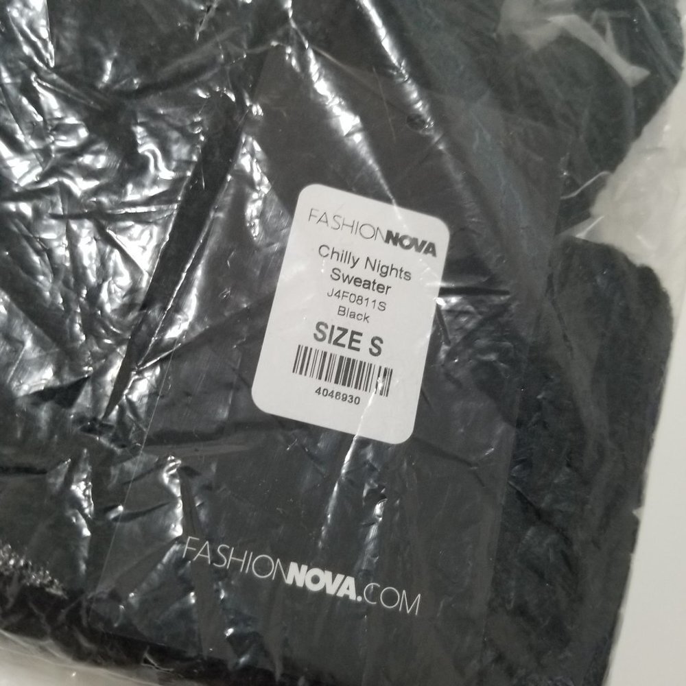 NWT FASHION NOVA Chilly Nights Sweater Color Black Size S - Picture 7 of 8